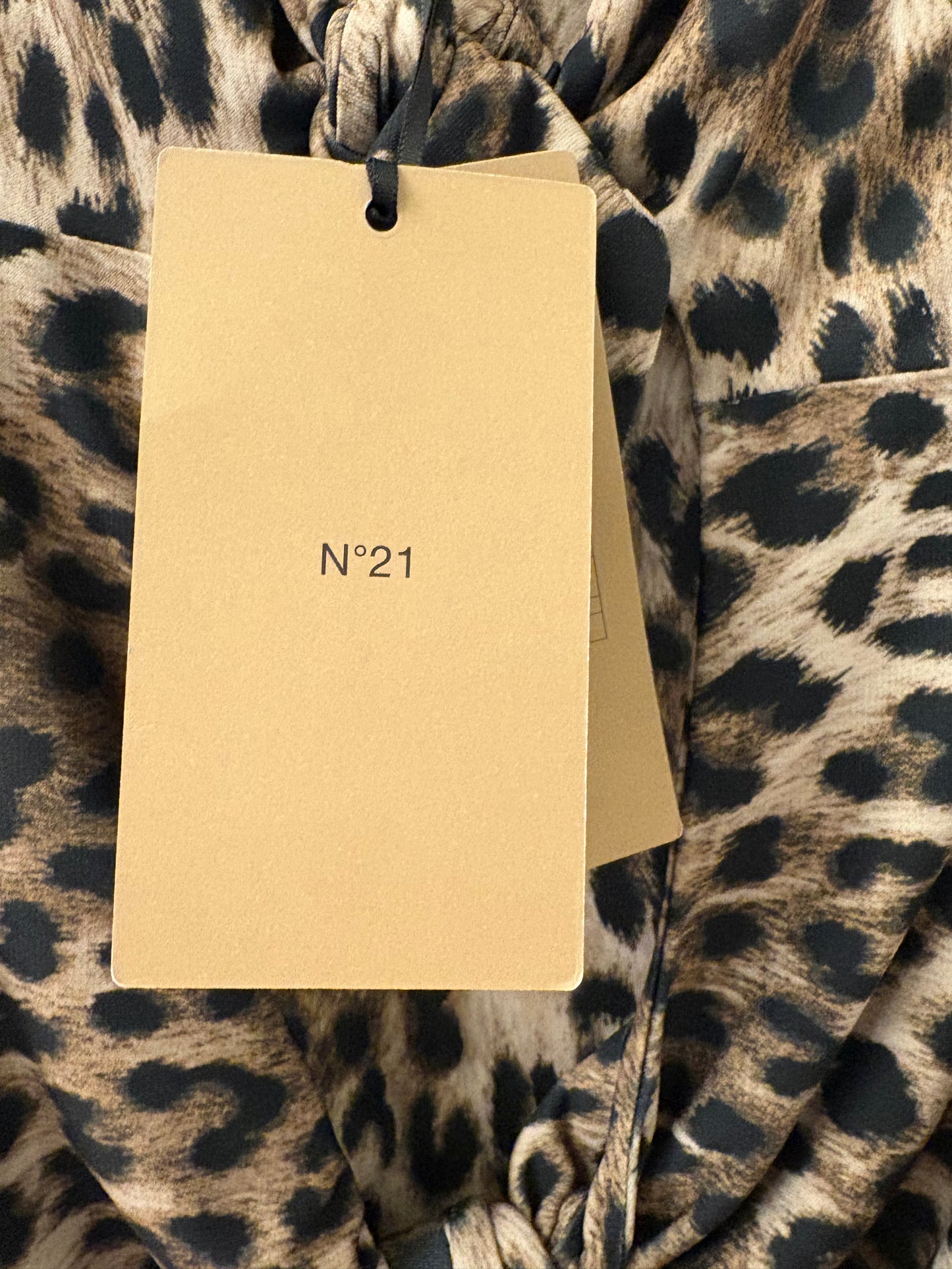 N21 Leopard  Top